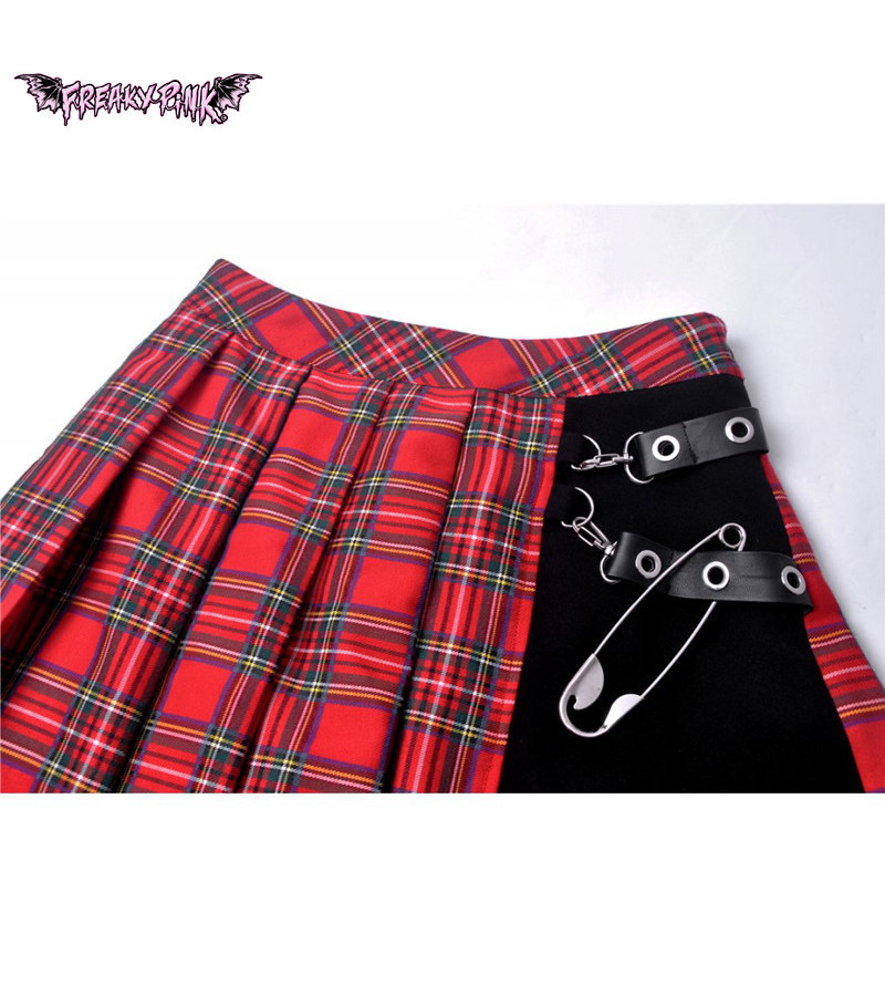 Big Pin Red And Black Pleated Plaid Skirt