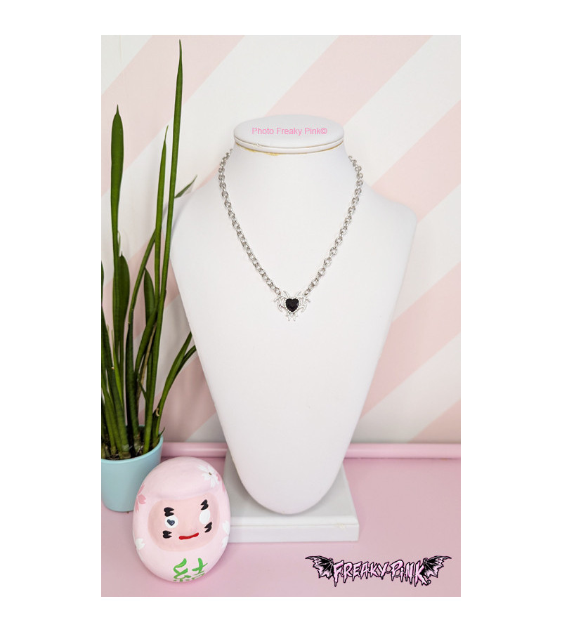 Black Heart Tribal Necklace - Freaky Pink