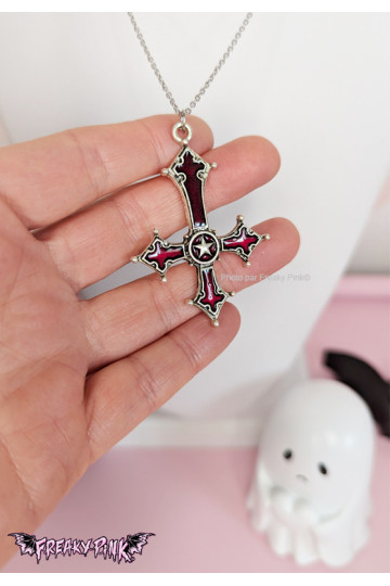 Collier Croix Inversée Rouge