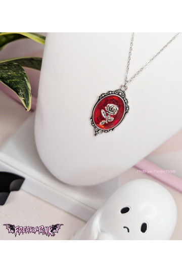 Red Rose Necklace