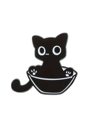 Black Cat in Plate Pin