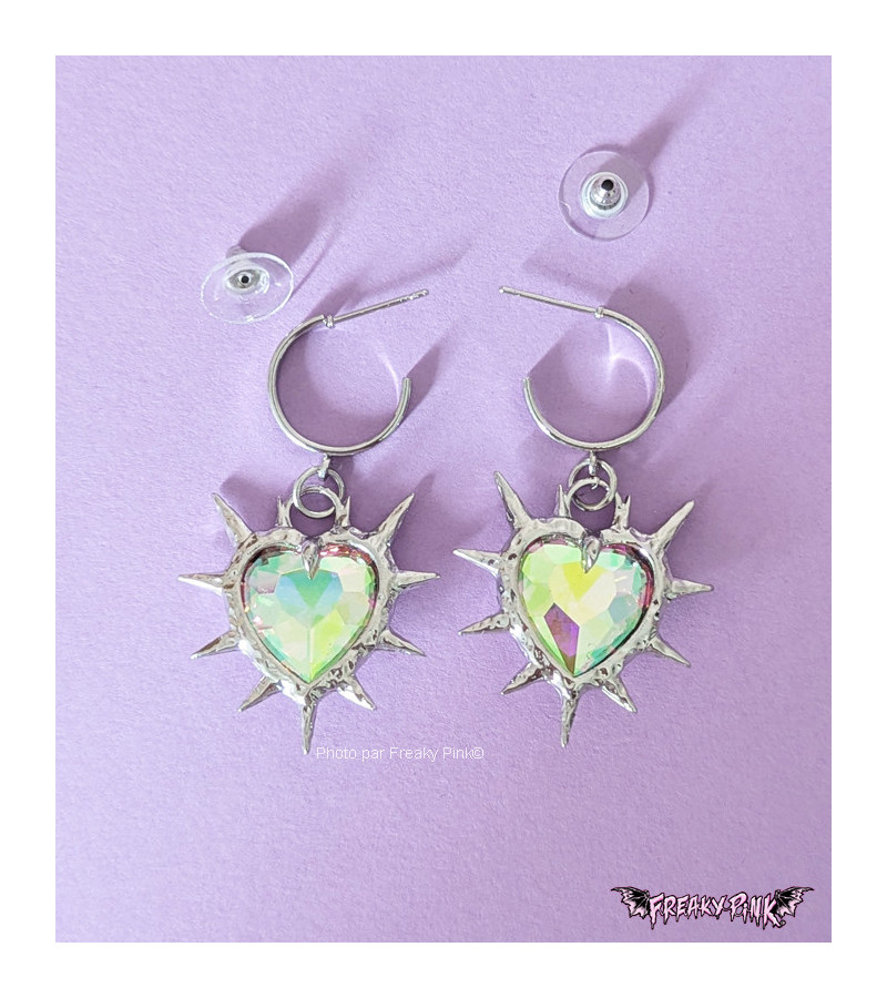 Boucles D'Oreilles Coeurs Irisés Avec piques