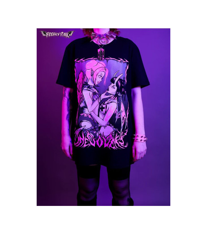The Lovers Unisex T-shirt Pinku Kult - Freaky Pink