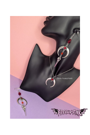 Boucles D'Oreilles Crane Corbeau Gemmes Rouges