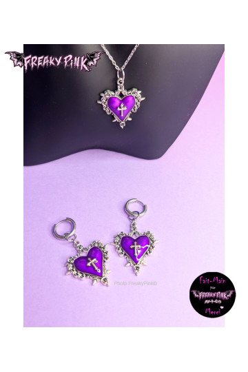 Gothic Purple Heart Earrings - Freaky Pink