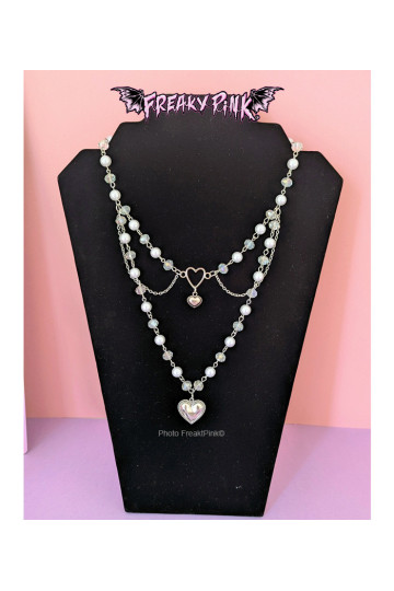 White  Pearls And Hearts Necklace