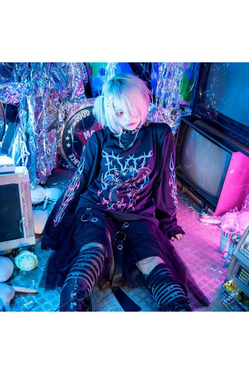 Fallen Black Cat Long Sleeves T-Shirt - Listen Flavor