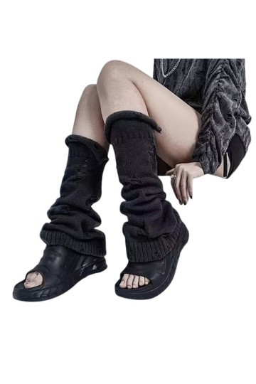 Leg Warmers Destroy Noirs