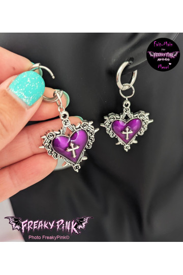 Boucles D'Oreilles Coeurs Violets Fermoir Inoxydable Freaky Pink