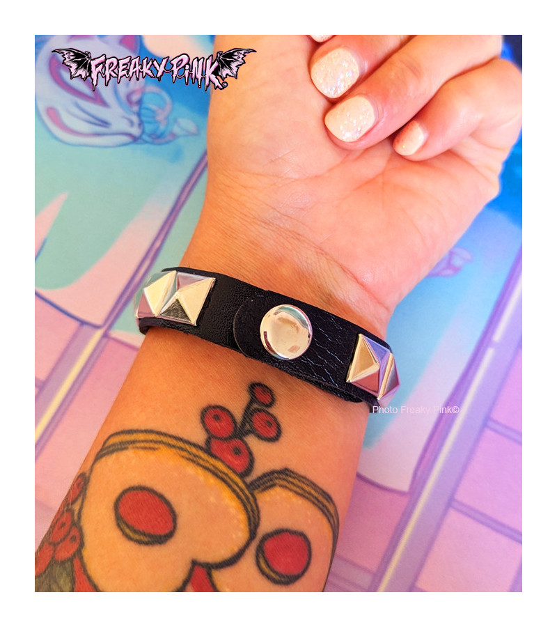 Bracelet A Clous