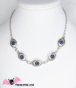 Collier yeux bleus