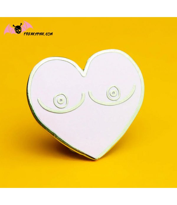 Pins boobies en forme de coeur