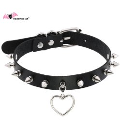 Choker pendentif coeur noir et piques