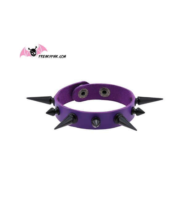 Bracelet violet à piques noirs